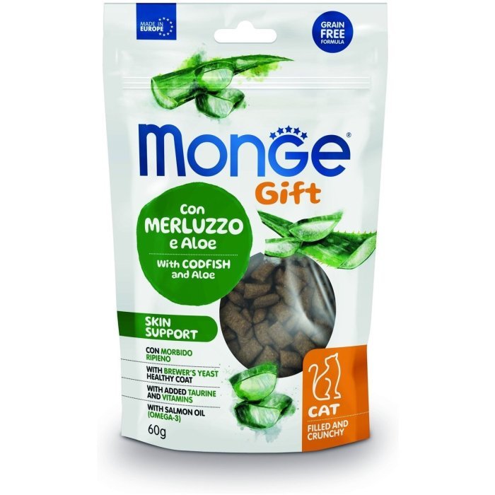 Monge Gift Skin support Хрустящие подушечки с начинкой для кошек с треской для здоровой кожи 60г